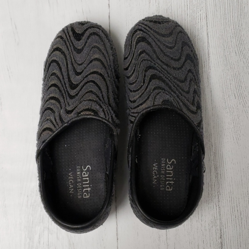 Sanita Vegan Clogs